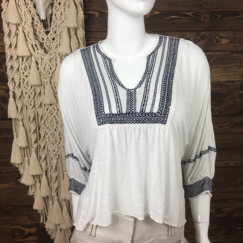 Patrons of Peace | Split‎ Embroidered Dolman Top